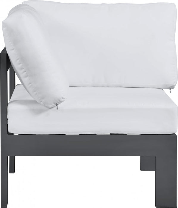 [HOT DEAL] Nizuc Fabric / Foam / Aluminum White Outdoor Patio Aluminum Corner Chair