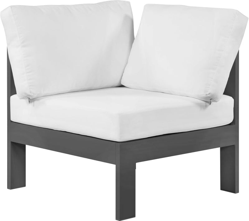 [HOT DEAL] Nizuc Fabric / Foam / Aluminum White Outdoor Patio Aluminum Corner Chair