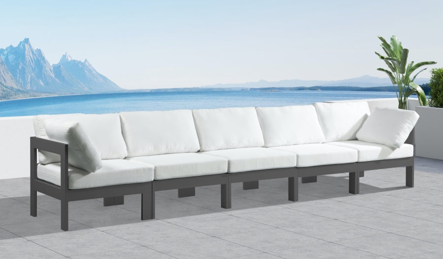 [HOT DEAL] Nizuc Fabric / Foam / Aluminum White Outdoor Patio Modular Sofa