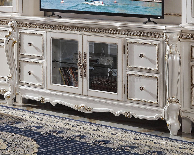 Picardy Entertainment Center