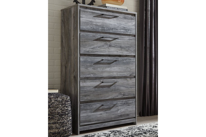 Baystorm Gray Chest of Drawers - Lara FurnitureChest