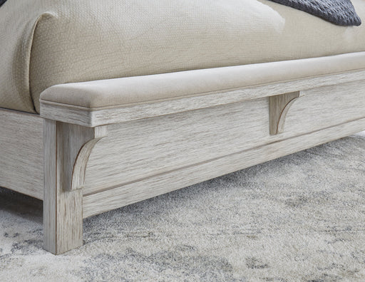 Brashland White Queen Bench Panel Bed - Lara Furniture