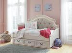 Realyn Chipped White Day Bed Storage - B743-60 - Lara Furniture