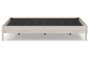 Socalle Natural Queen Platform Bed - Lara FurnitureQueen Bed