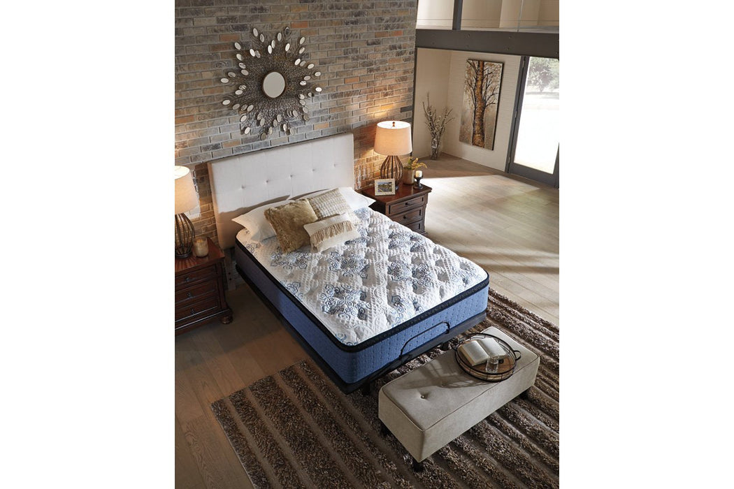 Mt Dana Euro Top White Queen Mattress — Lara Furniture