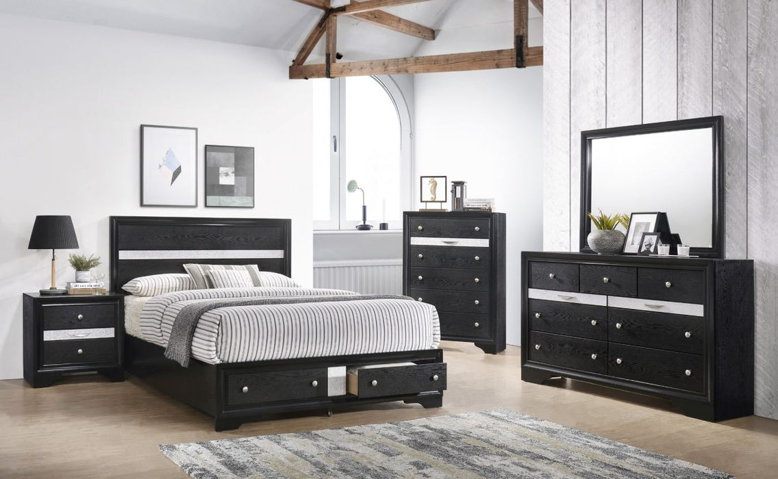 Regata Black Storage Platform Bedroom Set